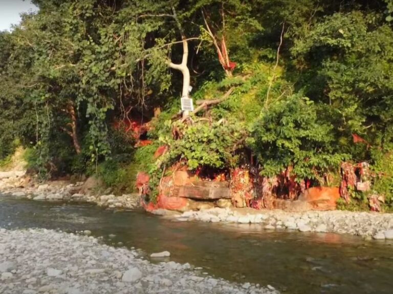 मां सूर्या देवी मंदिर