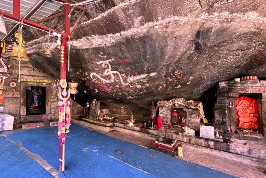 कल्पेश्वर महादेव मंदिर